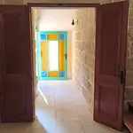 Historic Close To San Blass With Courtyard, Kitchen Terrace And Rooftop Pool Nadur