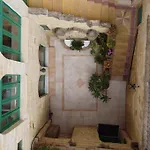 Ubytování v soukromí Historic Close To San Blass With Courtyard, Kitchen Terrace And Rooftop Pool *