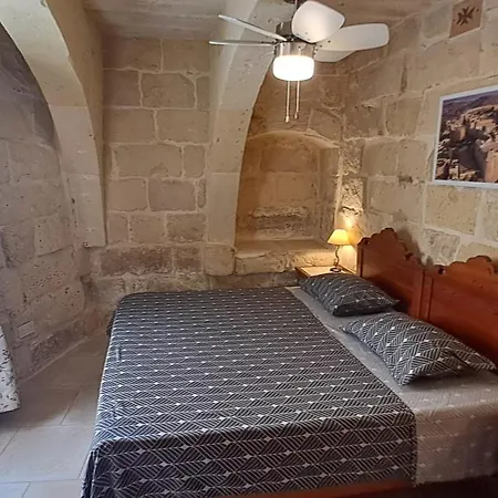 Historic Close To San Blass With Courtyard, Kitchen Terrace And Rooftop Pool Accommodatie bij particulieren