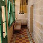 Historic Close To San Blass With Courtyard, Kitchen Terrace And Rooftop Pool Homestay Nadur
